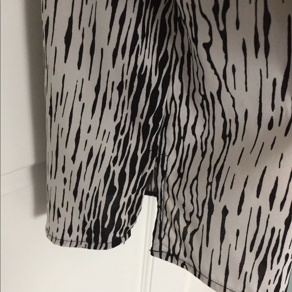 Catherine s black and white blouse - Picture 6 of 6